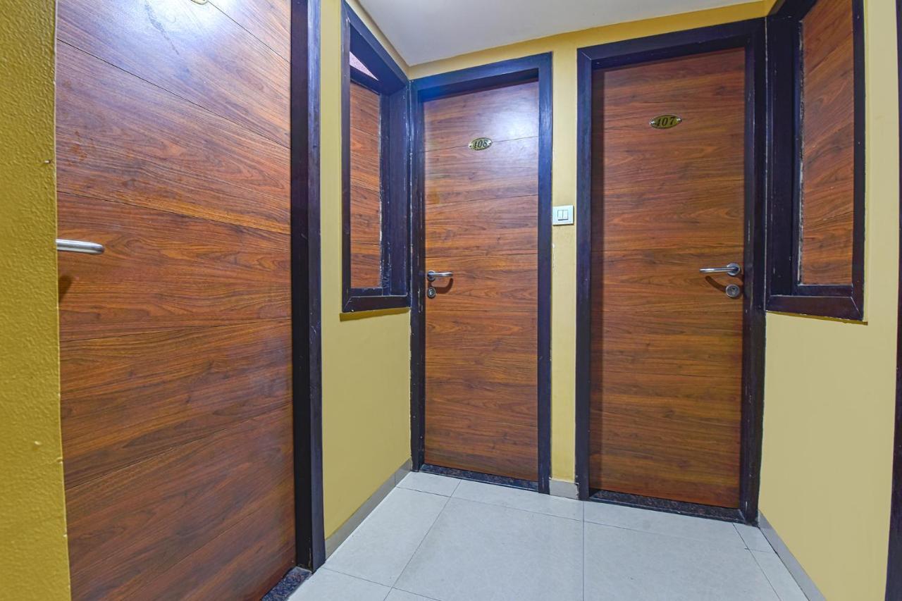 סוראט Fabhotel Rb Residency מראה חיצוני תמונה